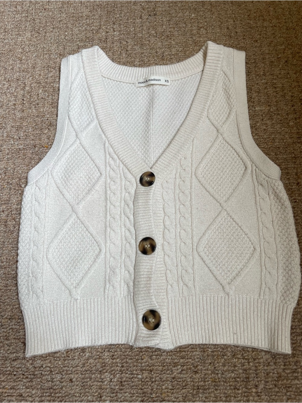 Moon and Madison Cream Cable Knit Button Vest Sweater XS